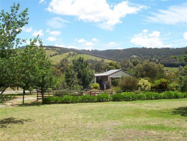 Yarra Glen Bed & Breakfast Bagian luar foto